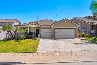 Building Photo - 27090 Adelanto Dr