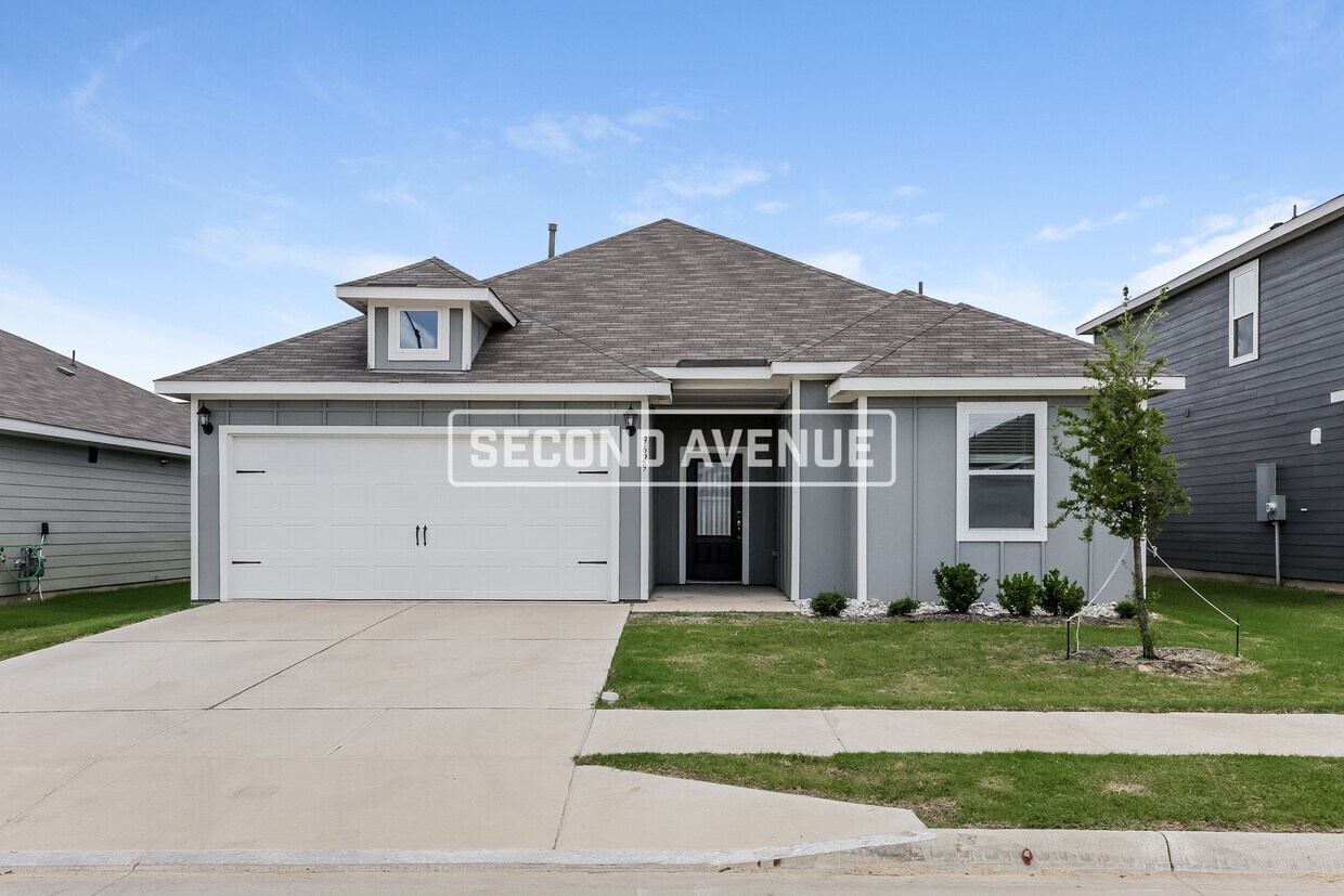 Primary Photo - 9629 Sierra Grande DR