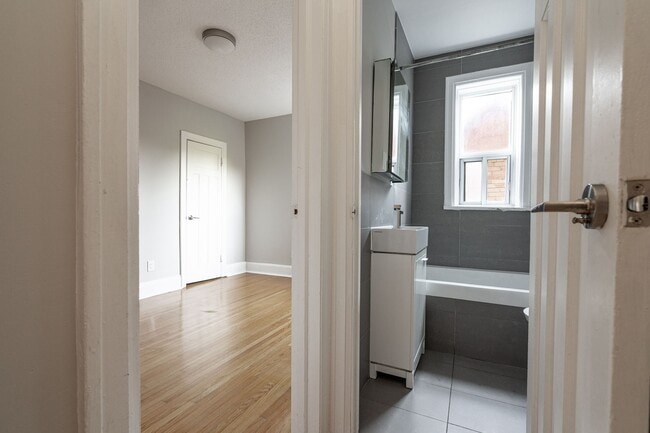 Building Photo - 145 Arlington Avenue