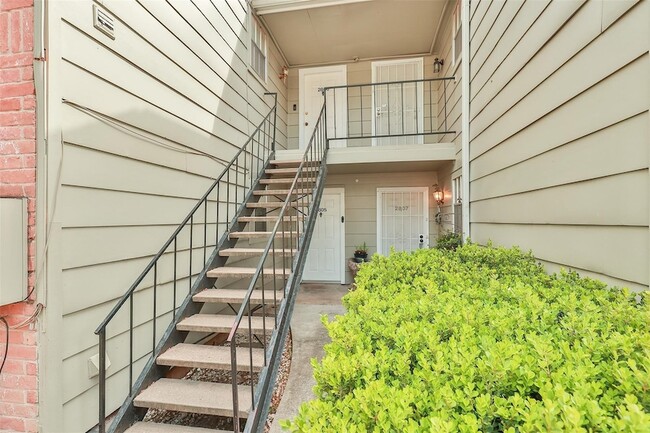 Photo - 2800 Jeanetta St Apartment