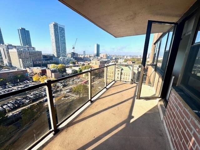 Foto del edificio - 280 Marin Blvd