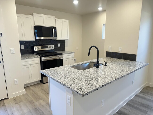 Foto del edificio - 510 E 23rd St