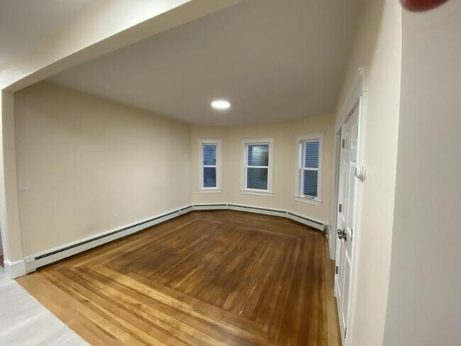 Foto del edificio - 2 bedroom in Boston MA 02122