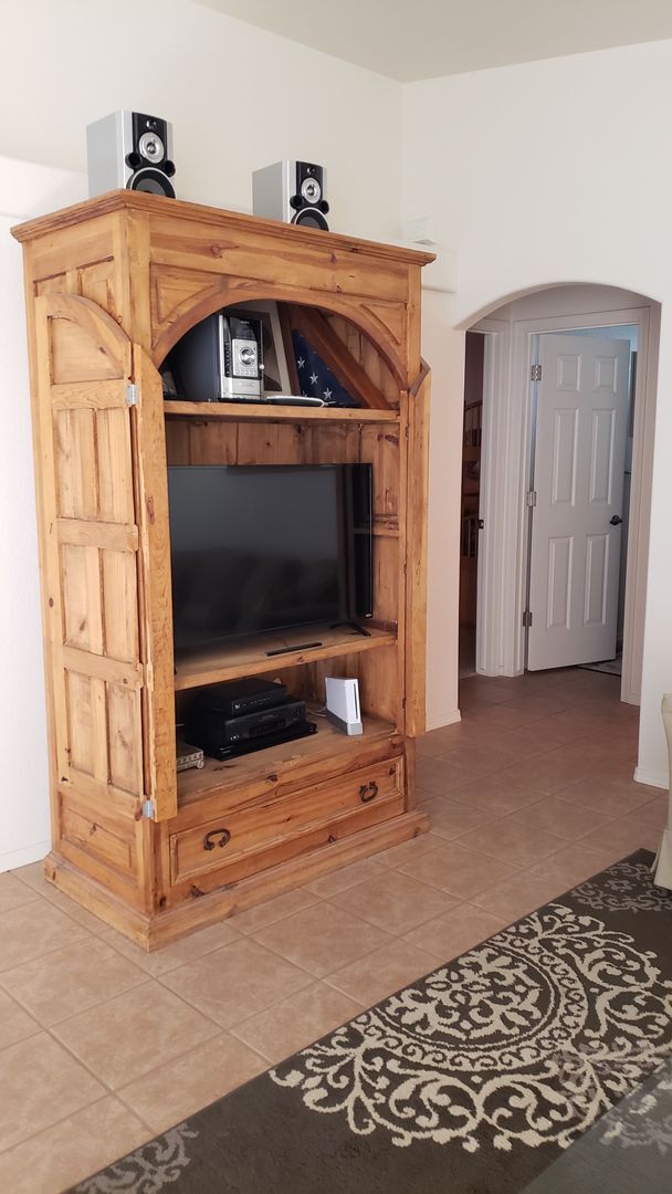 Foto del edificio - WINTER FURNISHED RENTAL