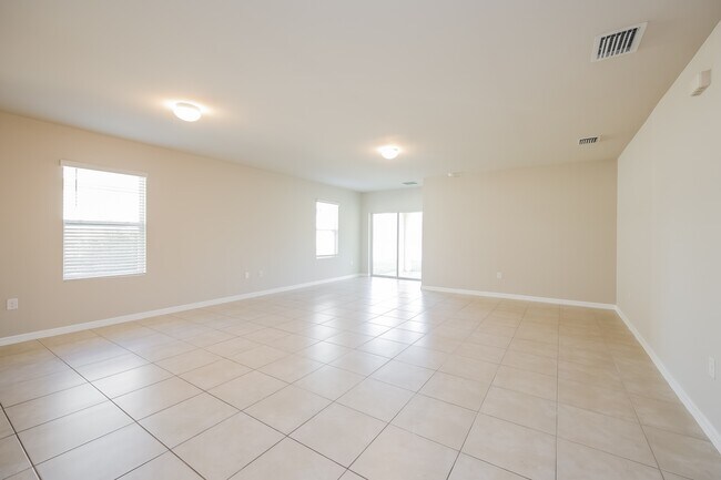 Building Photo - 5341 Shell Mound Cir