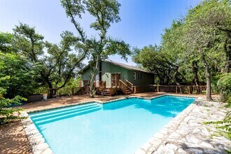 Building Photo - 208 Westhaven Dr