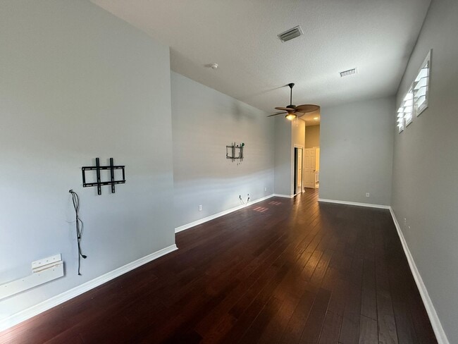 Building Photo - Exquisite 4-Bedroom, 3- Bathroom Home