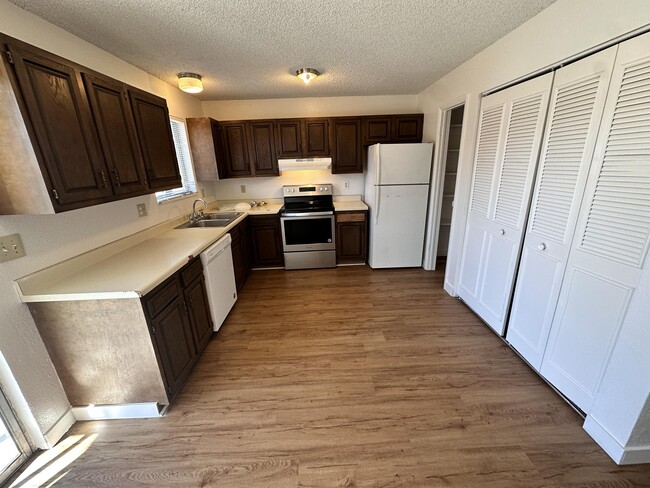 Photo - 491-32 1/8 32 1/8 Rd (Clifton, CO) Apartment