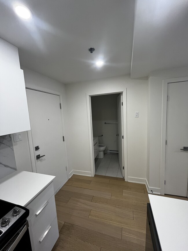 Photo du bâtiment - 1 Rue Glenmore
