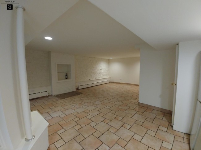 Building Photo - 439 East 87th Street