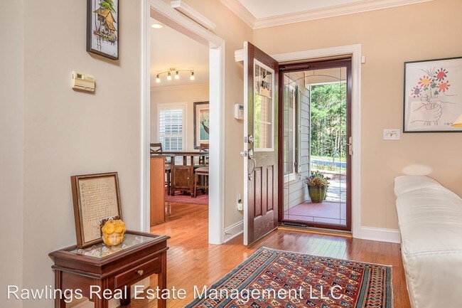 Building Photo - 3 br, 2.5 bath House - 1672 Olmsted Drive