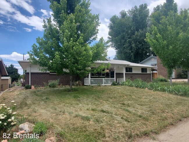 Building Photo - 4 br, 2 bath House - 1032 Spencer St