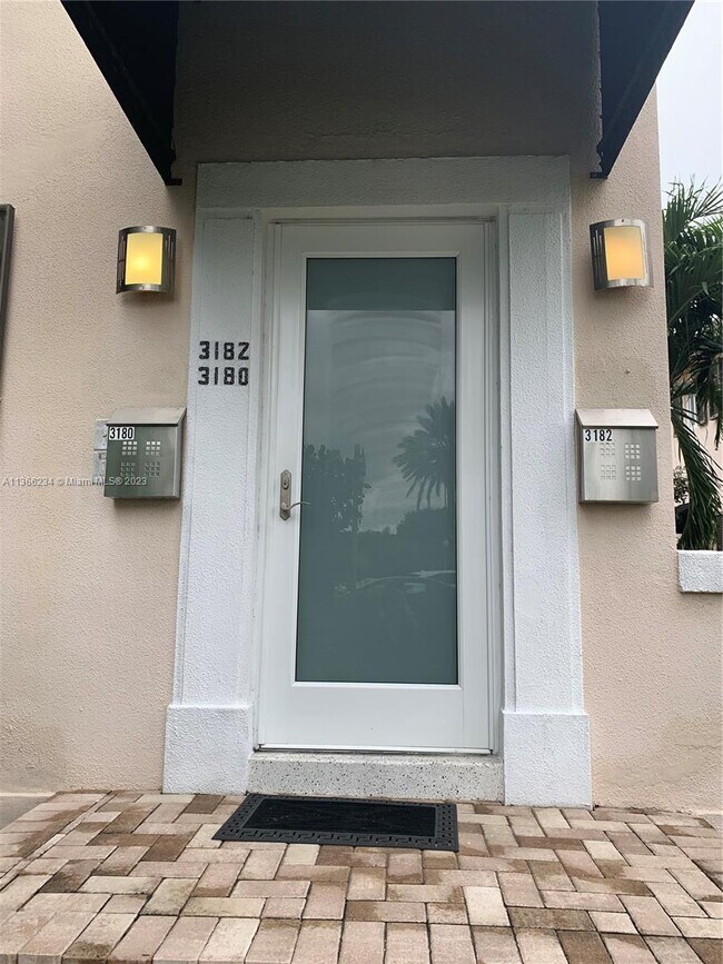 3180 S Le Jeune Rd Unit 3180, Miami, FL 33134 Condo for Rent in Miami