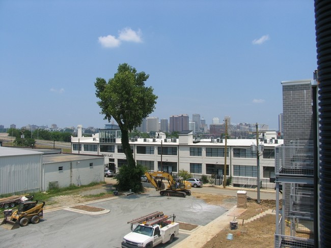 Vistas - Perry Street Apartments