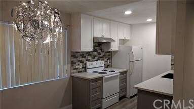 Building Photo - 1414 E Orange Grove Blvd