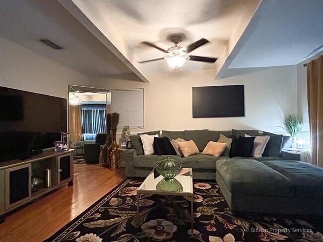 Foto del edificio - 1814 NW 39th Ave