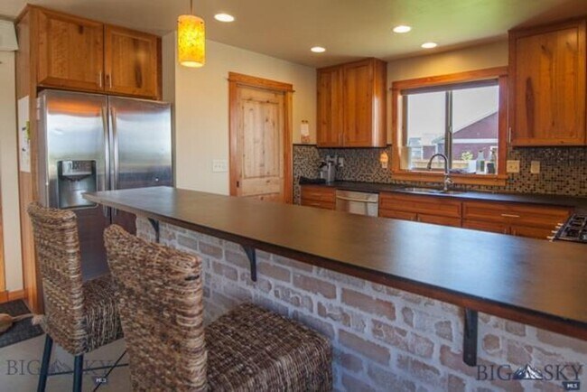 Foto del edificio - 3-Bedroom, 2-Bathroom Single-Level Home in Bozeman, MT