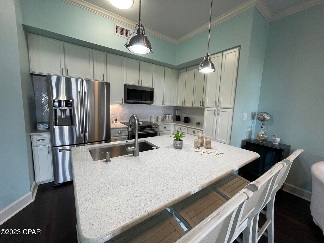 Foto principal - 8700 Front Beach Rd