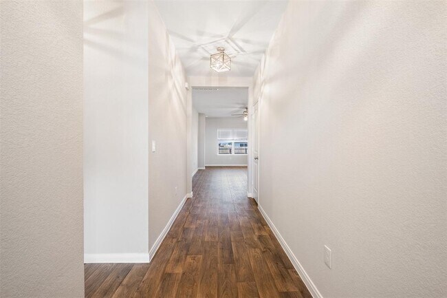 Building Photo - 117 Cranbrook Ln