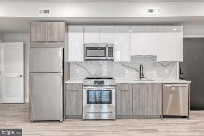 Foto del edificio - 1518 N 8th St