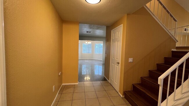 Foto del edificio - 8558 Sandhill Dr