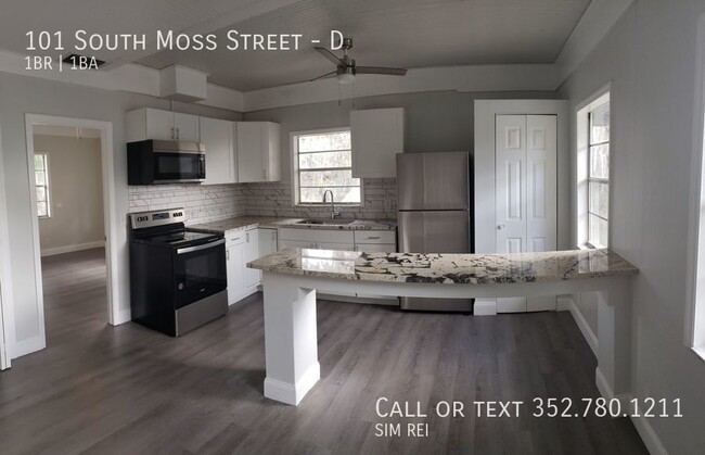 Building Photo - 1 Bed, 1 Bath, Newly Renovated