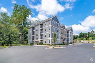 Building Photo - 303 Bridgeport Ave