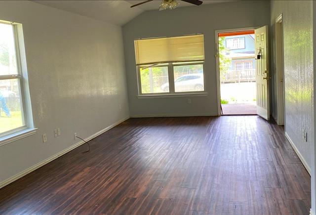 Foto del edificio - 3517 McDougal St