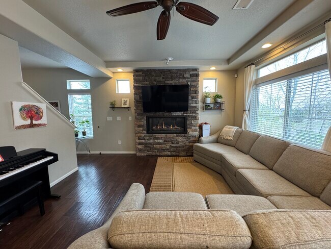 Building Photo - 6704 Hazel Branch Ct