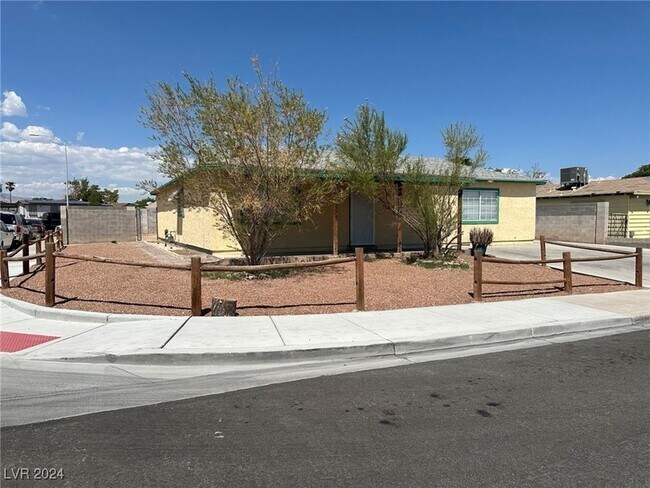 Foto del edificio - 608 Palmhurst Dr