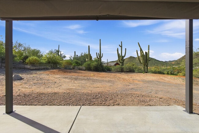 Building Photo - 36975 N Sunset Trail