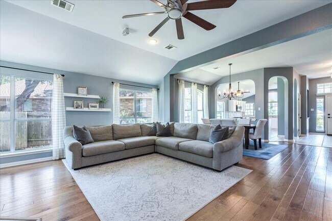 Building Photo - 9205 Rock Castle Cove