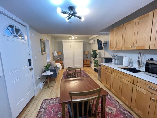 1 bedroom in Brookline MA 02445 - 1 bedroom in Brookline MA 02445 Apartment