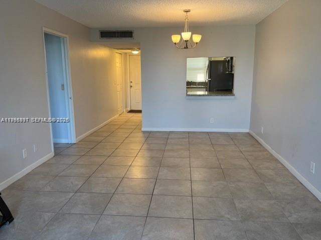 Foto del edificio - 9421 Evergreen Pl