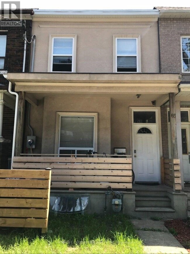 Building Photo - 65 Stafford St