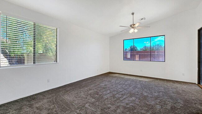 Foto del edificio - 10726 W Citrus Grove Way