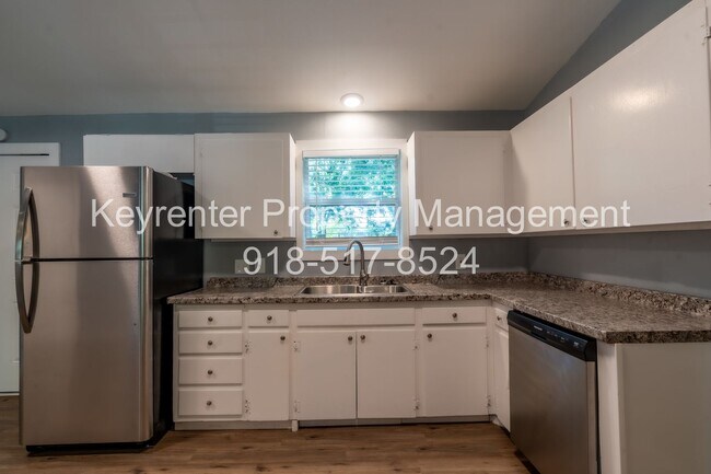 Foto del edificio - 2470 N New Haven Ave