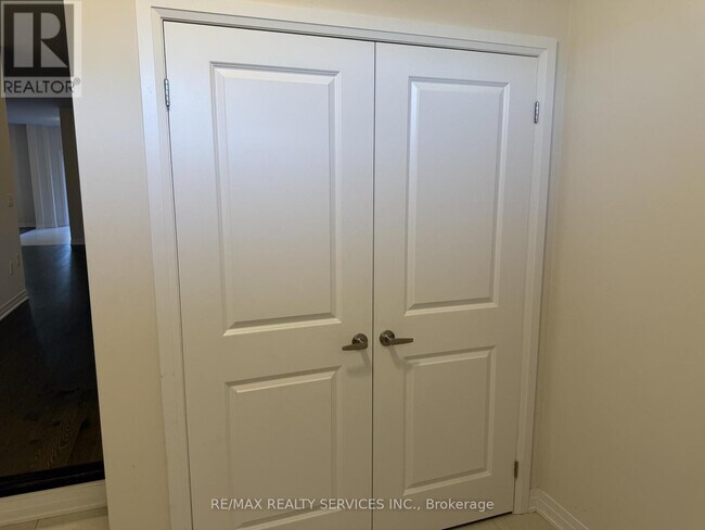 Photo du bâtiment - 145 Dingman St