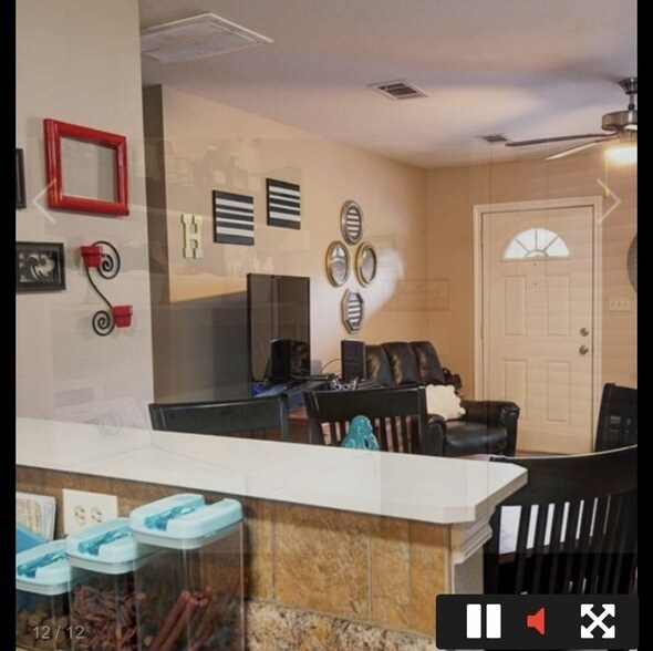 Building Photo - 901 W Birge St