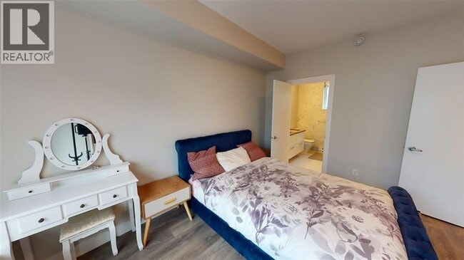 Photo du bâtiment - 5188 Savile Row