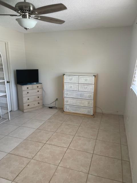 Building Photo - 4469 Brandon Dr