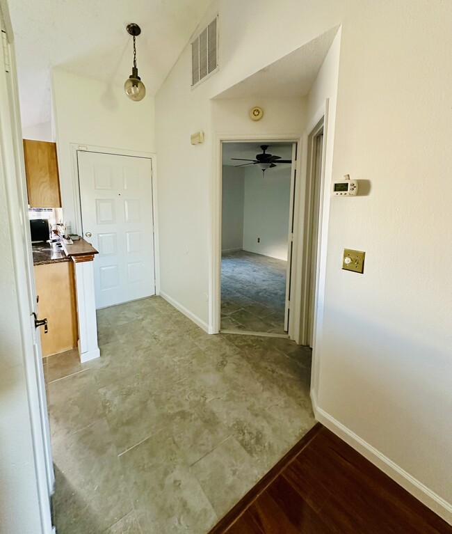 Foto del edificio - 12213 Augusta Woods Cir