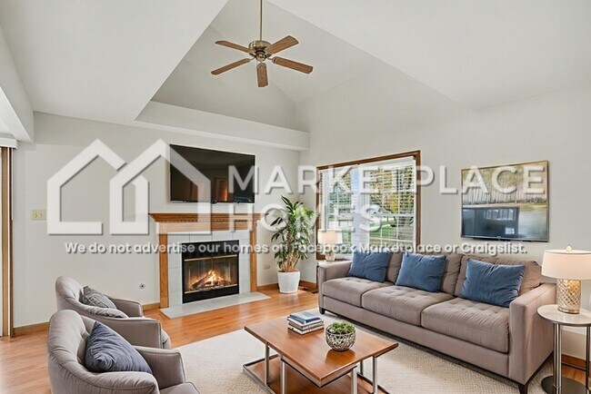 Foto del edificio - 7130 Coachwood Trail