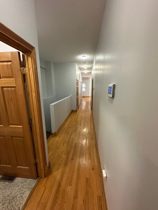 Foto del edificio - 725 E 50th St