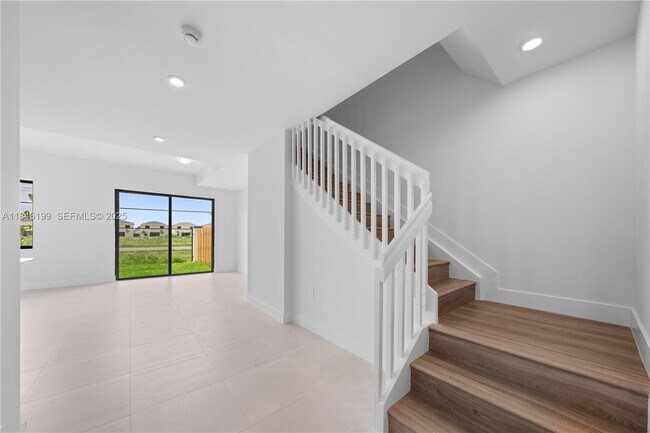 Building Photo - 18973 SW 344th Ter