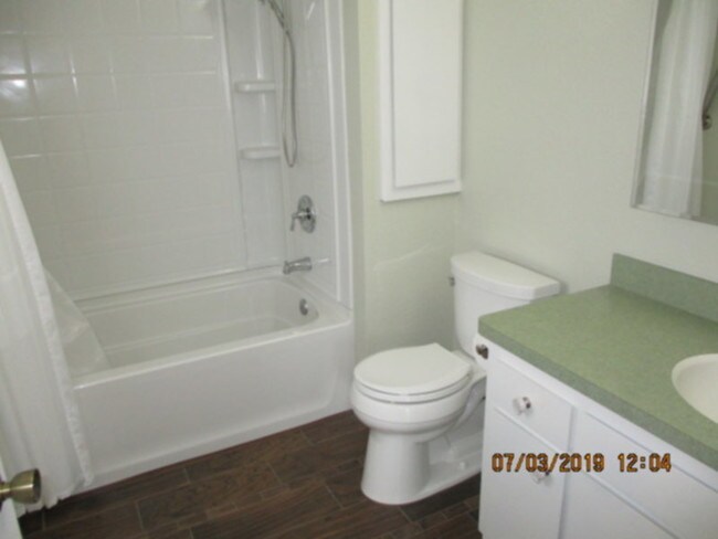 Building Photo - 40 Meadow Lark Ln