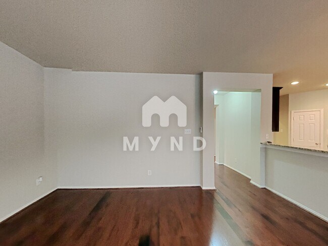Building Photo - 11801 Kingsville Dr