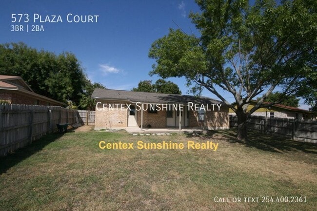 Foto del edificio - 573 Plaza Ct