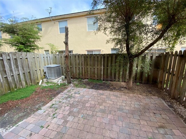 Building Photo - 22213 SW 93rd Ct