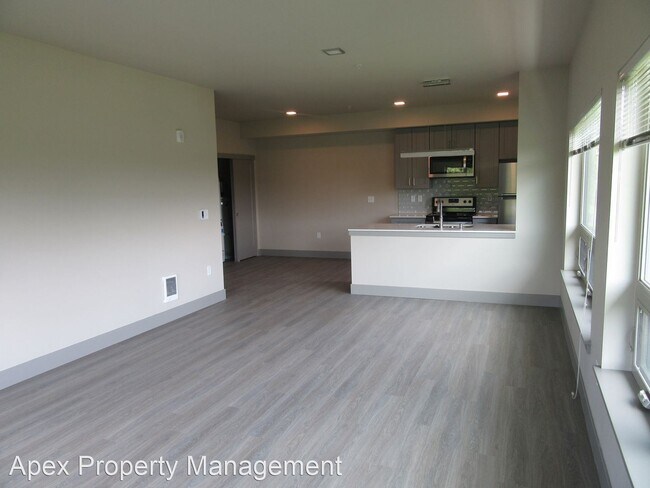 Building Photo - 525 Darby Dr